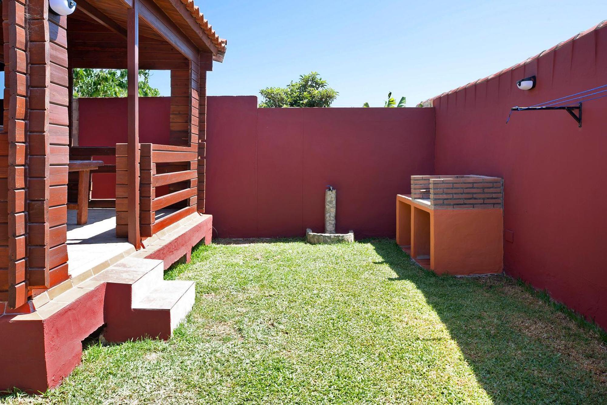 Casa Juana Madera Villa Zahora Eksteriør billede